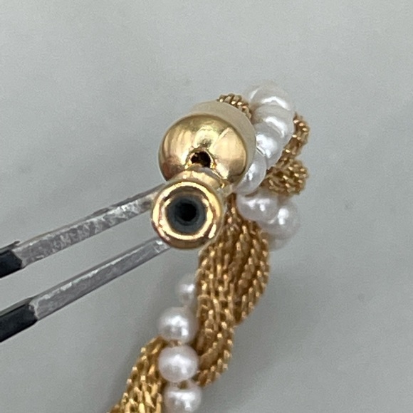 **3/$20** Vintage Act 2 Gold Mesh with Pearls Necklace - Picture 9 of 9